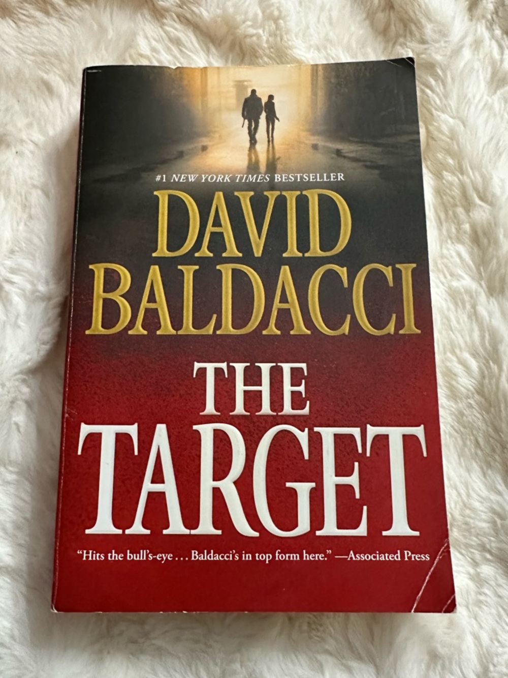 David Baldacci "The Target" Paperback Book - Red &‎ Black Cover